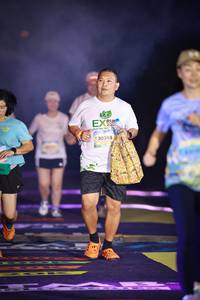 BIB: 
                            <button type="button" onclick="openModal(25219605)" class="btn btn-primary btn-sm float-right btn-popup" data-toggle="modal" data-target=".modal-high-quality">
                        <i class="fas fa-shopping-cart"></i> Add to Cart
                    </button>
                                            <button type="button" onclick="isThisMe(25219605, true)" class="btn btn-success btn-sm float-right btn-popup btn-isme hidden" data-toggle="tooltip" data-placement="bottom" title="นี่คือรูปของคุณใช่ไหม คลิกที่นี่เพื่อเอาเข้าอัลบั้ม">
                        <i class="fas fa-plus"></i> Add to album
                    </button>
                    <button type="button" onclick="isThisMe(25219605, false)" class="btn btn-warning btn-sm float-right btn-popup btn-isnotme hidden">
                        <i class="fas fa-ban"></i> Remove from album
                    </button>